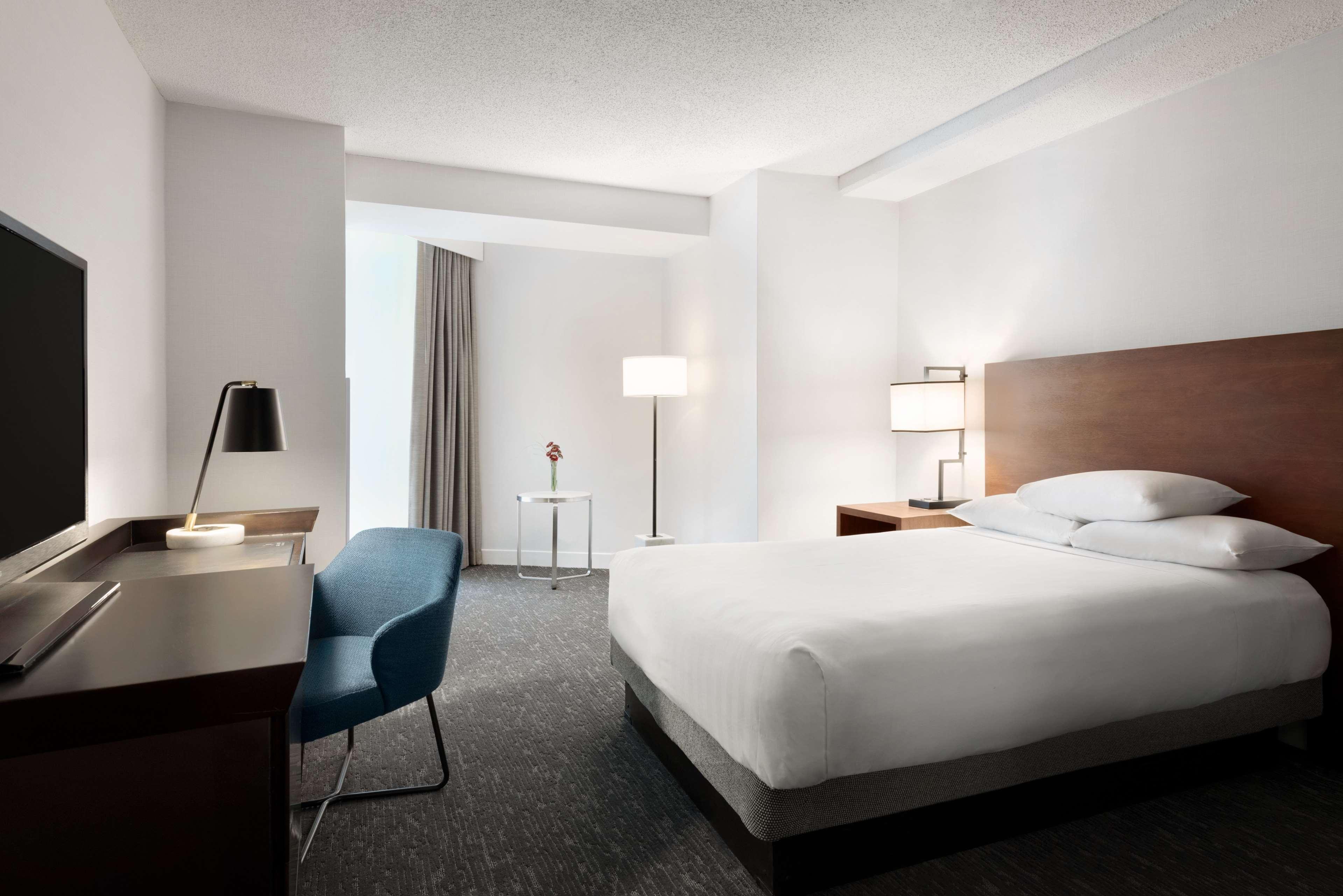 Отель Hyatt Regency Schaumburg Chicago Экстерьер фото